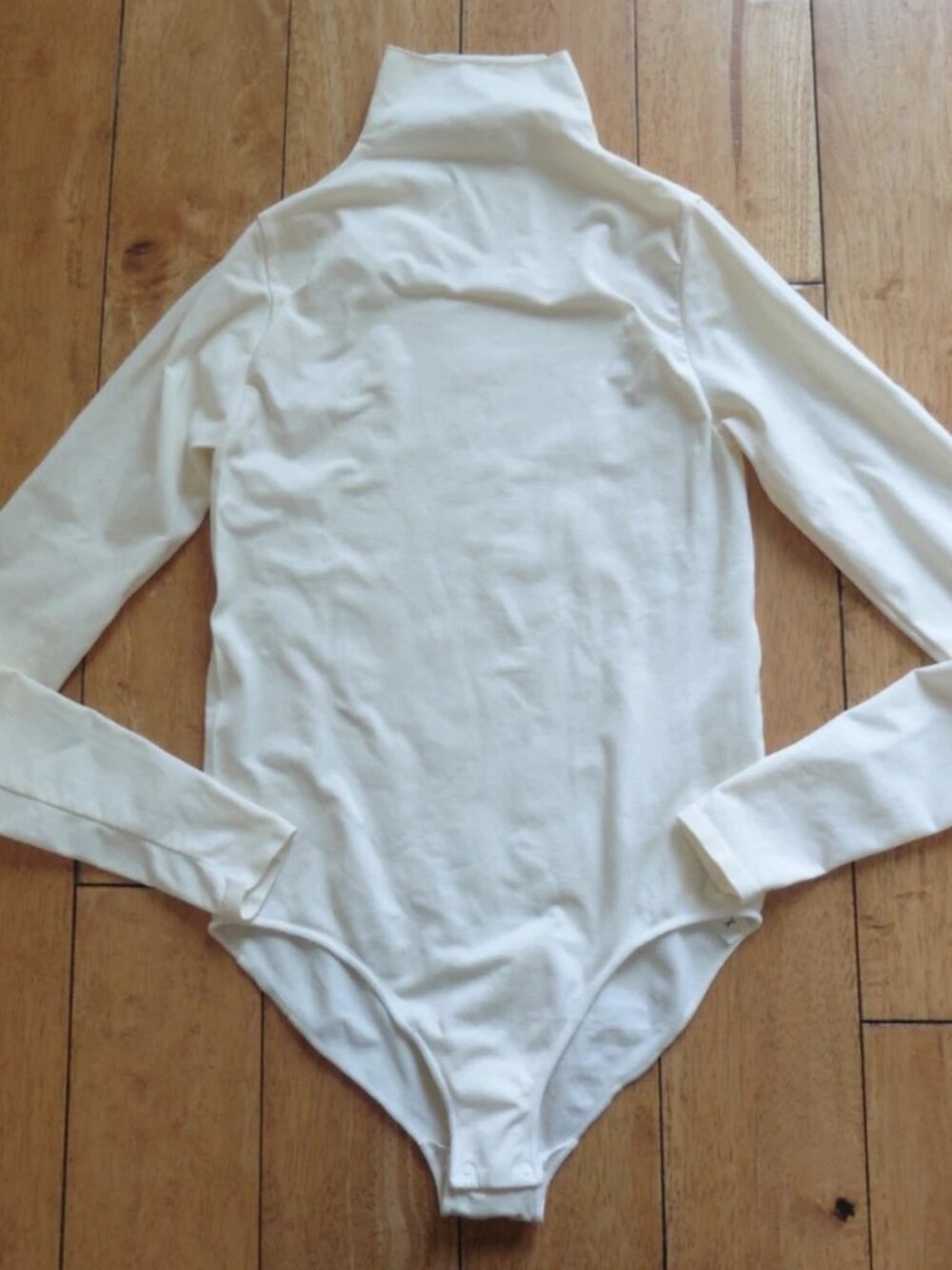 SKIMS Ivory/Cream Long Sleeve Mock Neck Bodysuit XS New